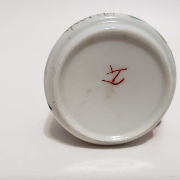 Japanese Geisha Girl Bone Chine Small Espresso Coffee Cup 2" - Picture 8 of 8